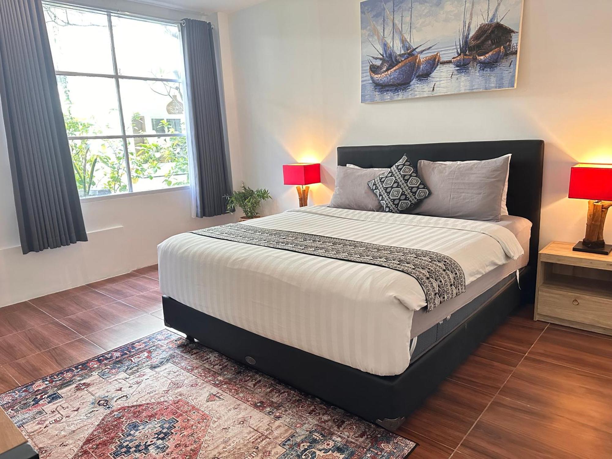 G Apartment *