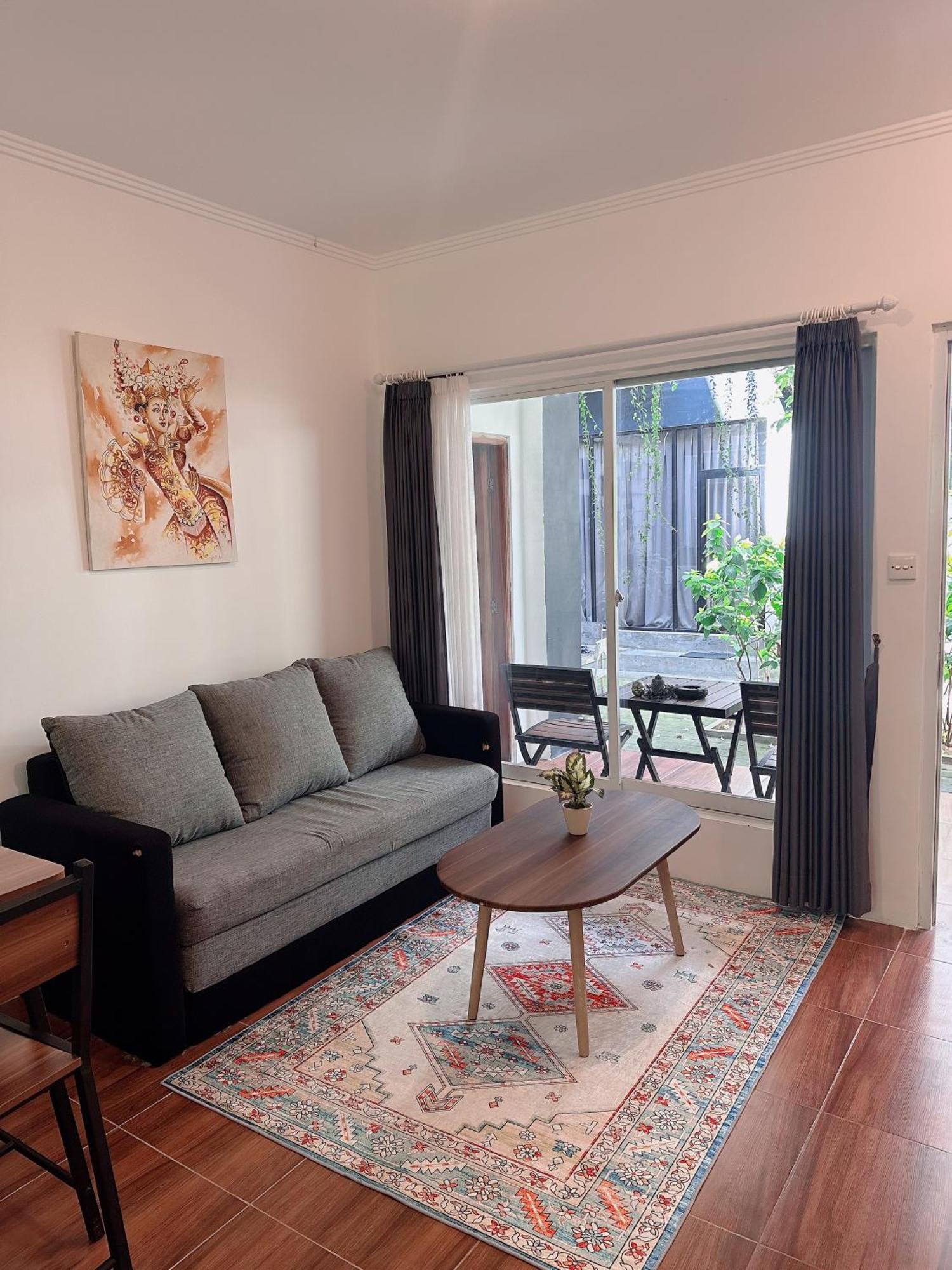 G Apartment